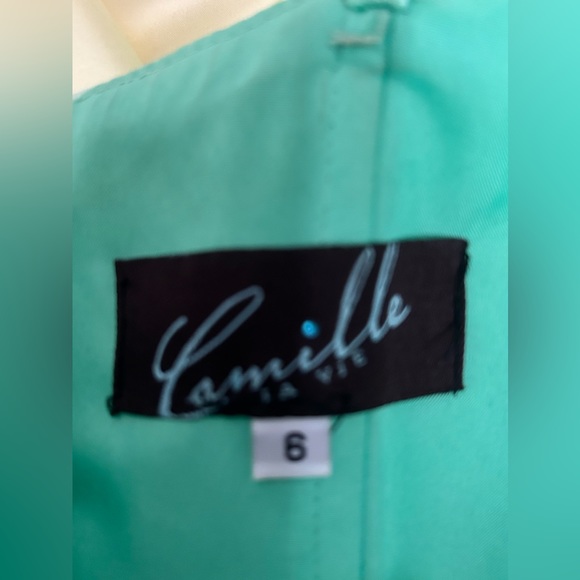 GOWN BEADED Ambiance with Spaghetti Straps. PROM - Picture 11 of 16